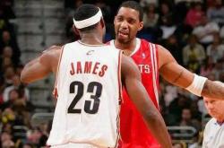 kaiyun-麦迪稱(chēng)詹(zhān)姆(mǔ)斯若早期實(shí)践三角(jiǎo)进攻，或成历史(shǐ)最佳球员