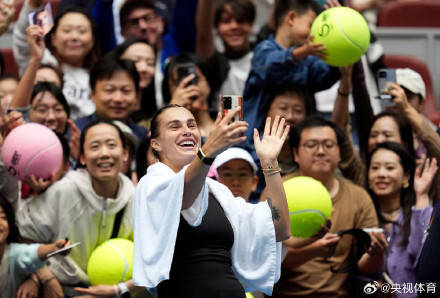 萨巴伦卡退出中网