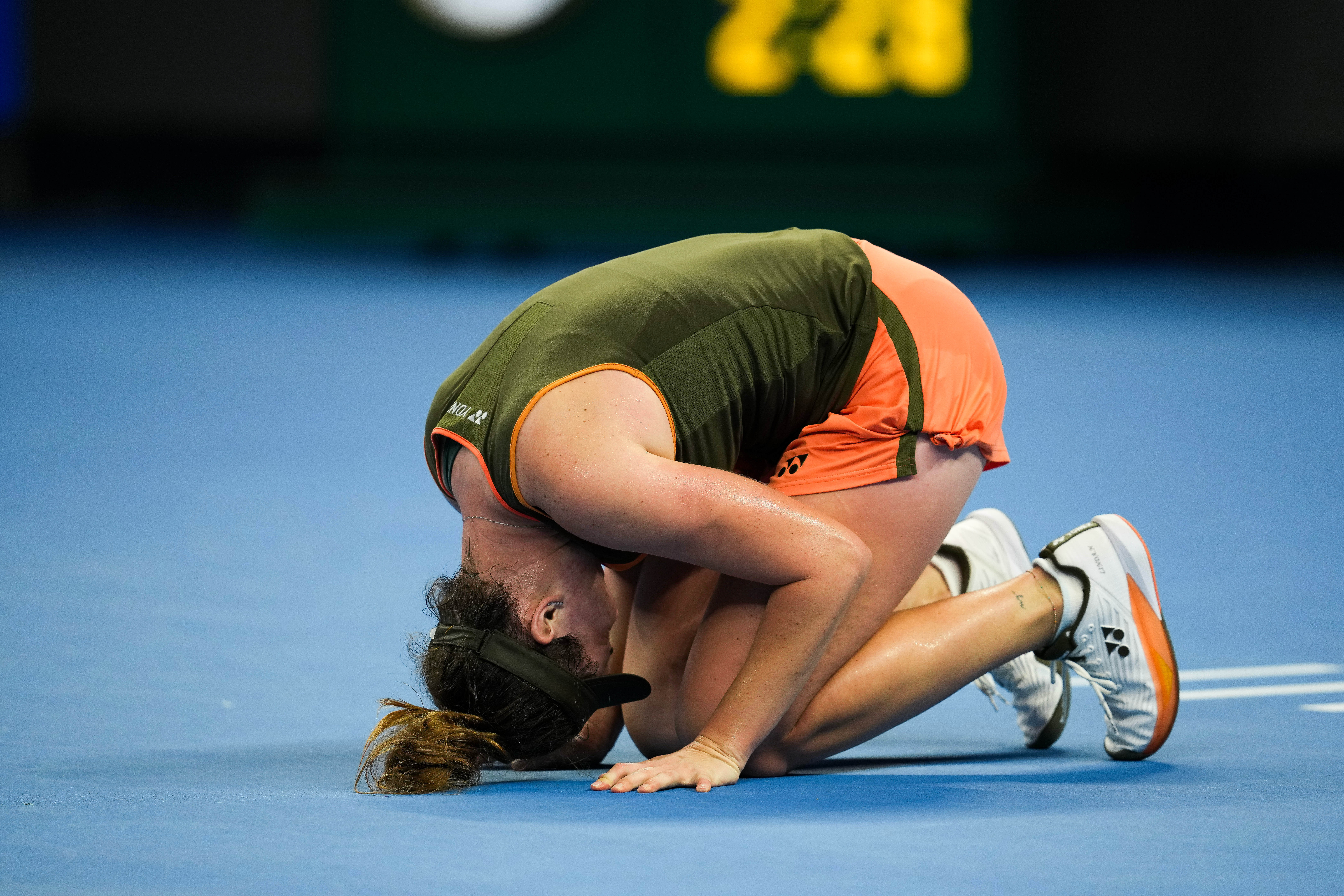 （体育）网球——中网：诺斯科娃晋级女单决赛