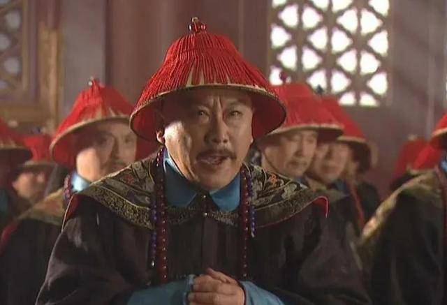 康熙擒鳌拜后未杀他，晚年亲自为其平反，背后藏着怎样的帝王心术