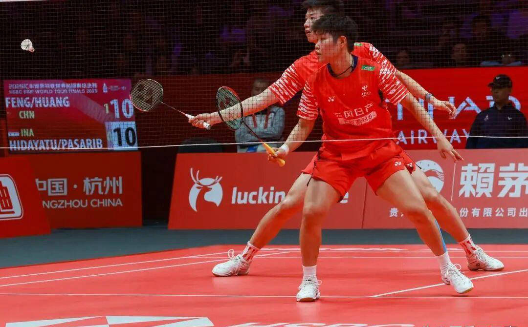 羽毛球总决赛：黄东萍冯彦哲力克日本劲敌，成功晋级混双决赛