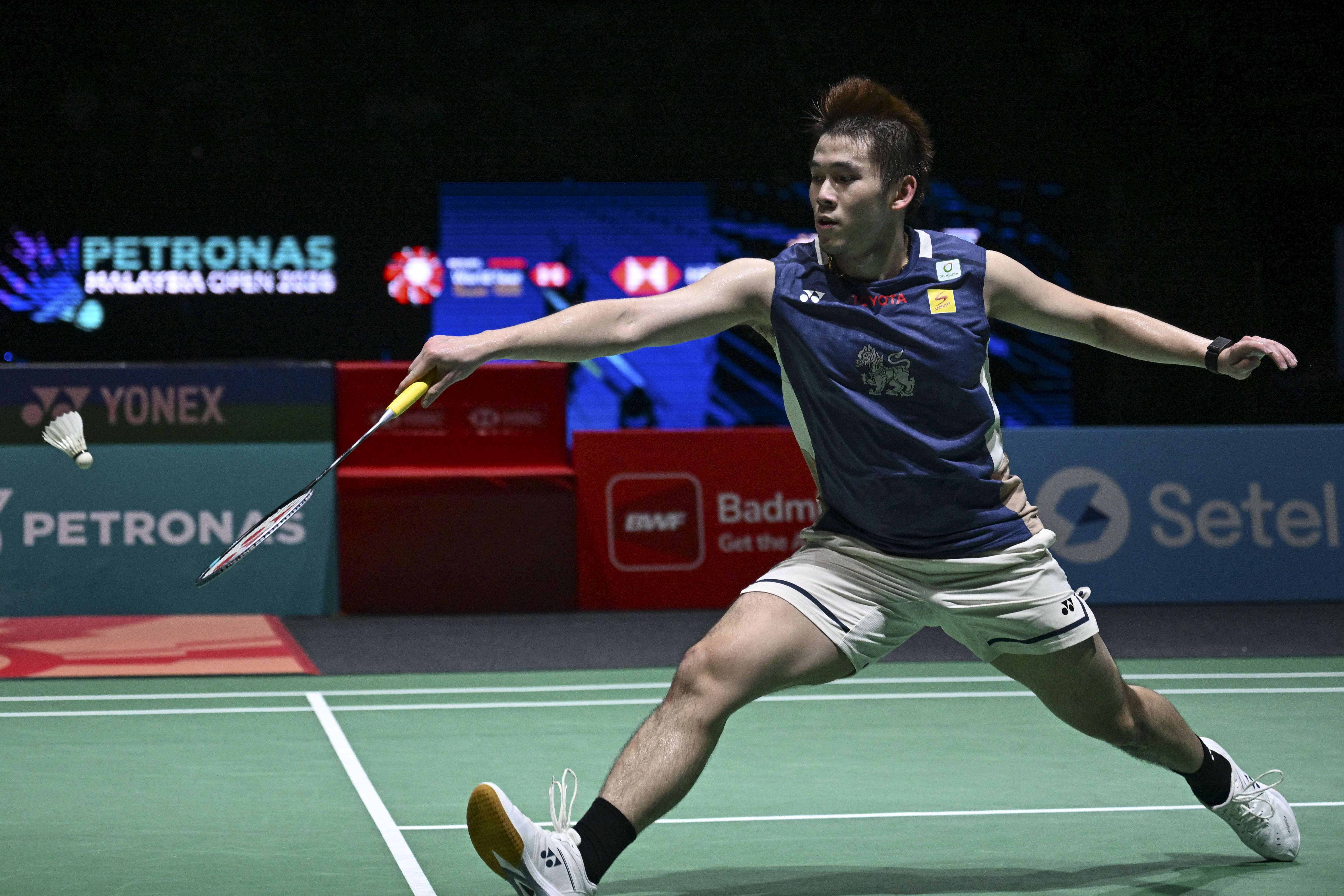马来西亚羽毛球公开赛：石宇奇获男单亚军